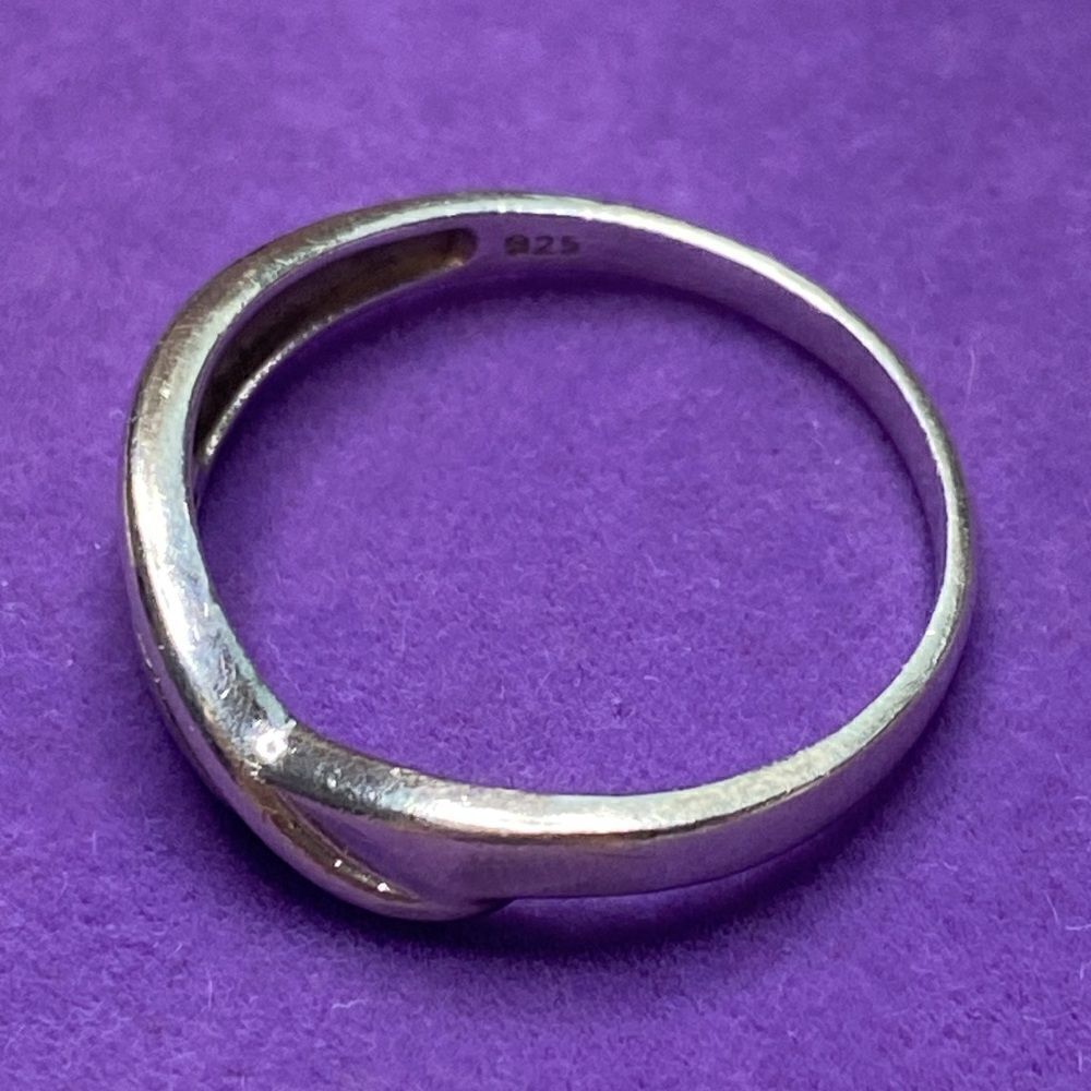 💛 925 CZ Bypass Ring - Picture 4 of 4